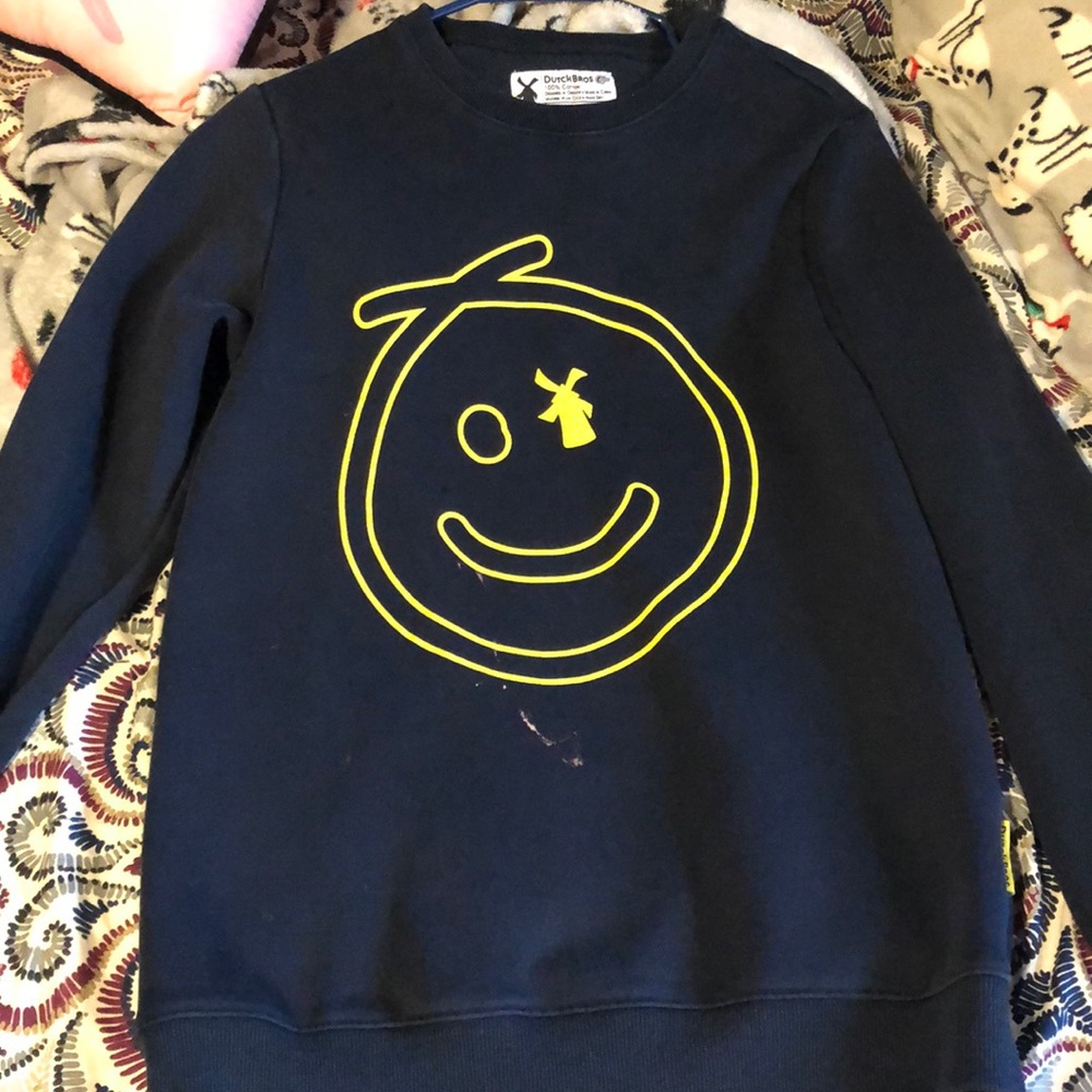 dutch bro’s crew neck sweater.